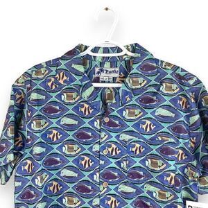 NEW Trunks Waikiki Fish Hawaiian‎ Shirt Mens S Lightweight S/S Polyester Stretch
